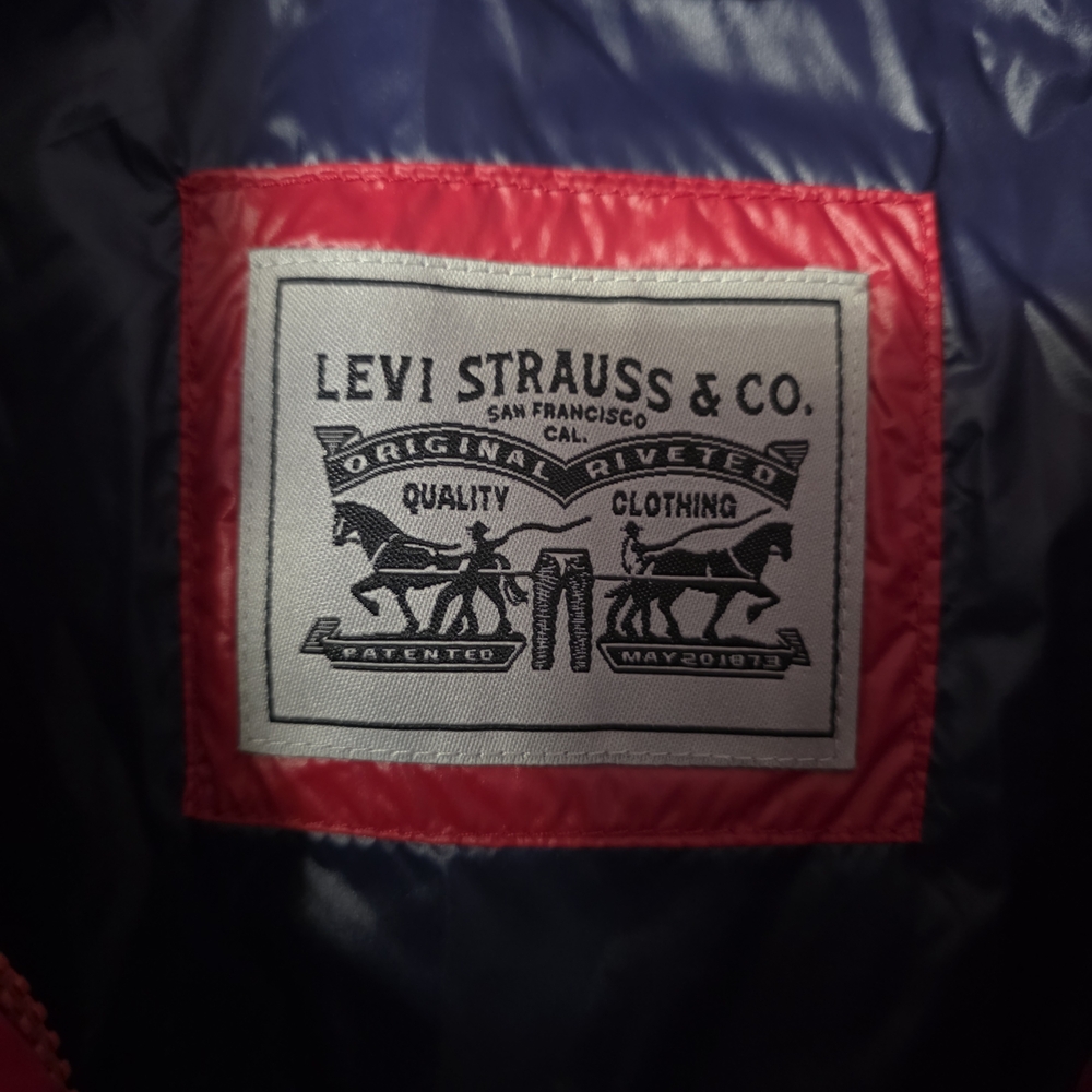 Women's LEVI'S Colorblock Puffer Jacket - Picture 6 of 10